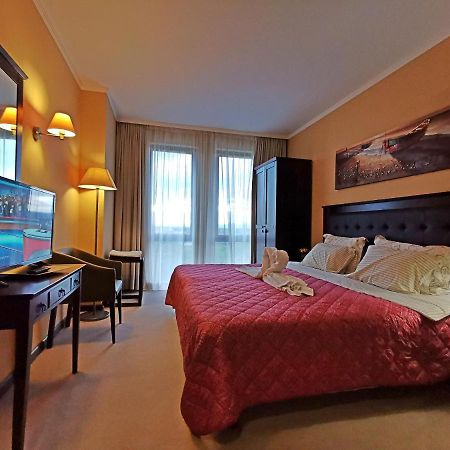 Royal Beach Hotel Apartment Slântsjev Brjag Eksteriør bilde